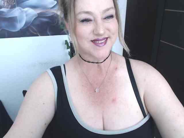 sweetsalo webcam