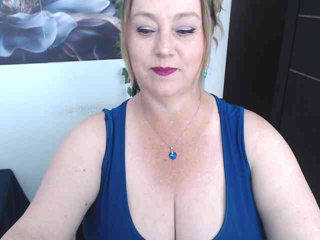 sweetsalo webcam