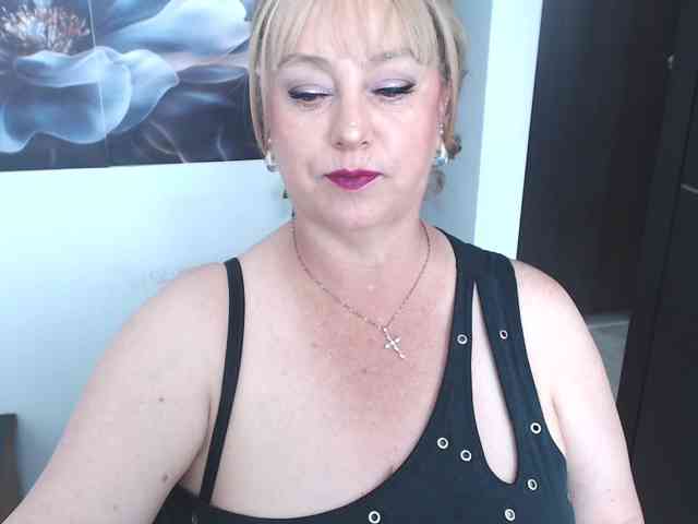 sweetsalo webcam