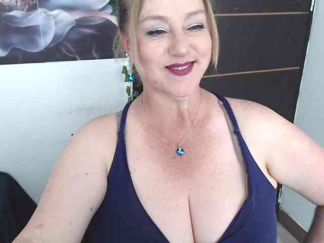 sweetsalo webcam