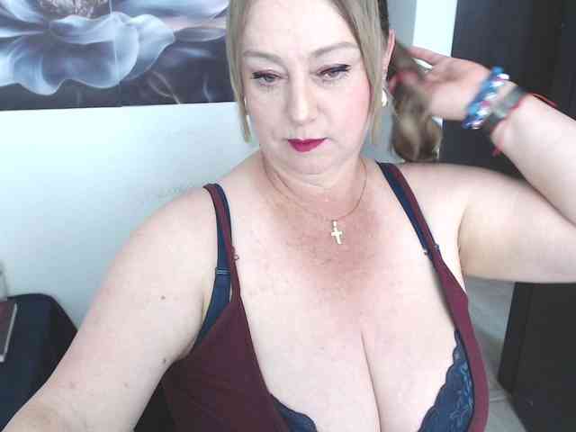 sweetsalo webcam