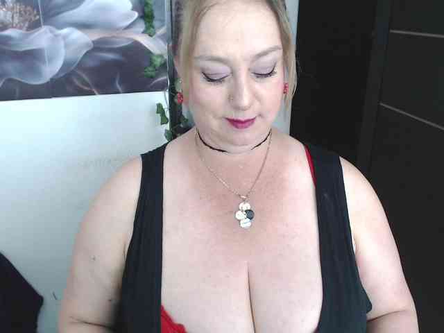 sweetsalo webcam