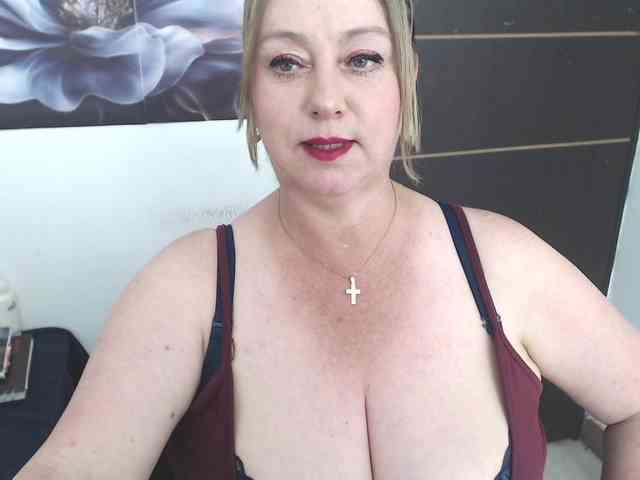 Modelo: sweetsalo