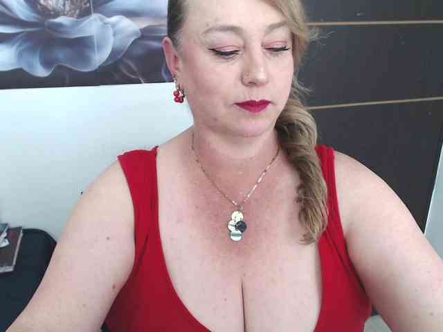 sweetsalo webcam