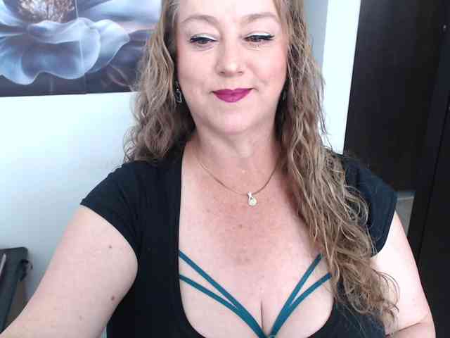 Modelo: sweetsalo