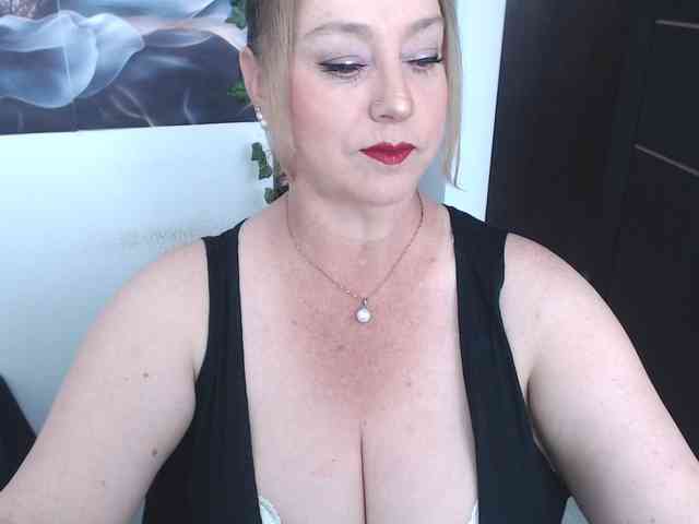 Modelo: sweetsalo