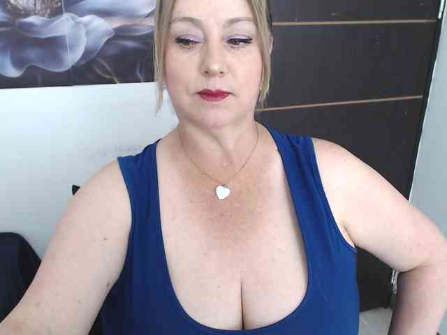 sweetsalo webcam