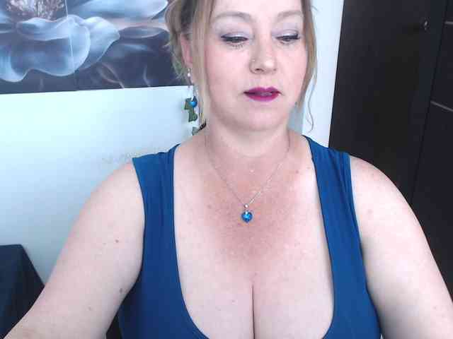 sweetsalo webcam