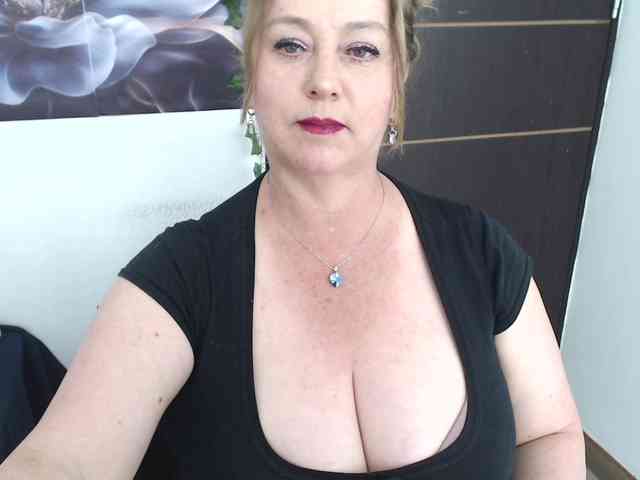 sweetsalo webcam
