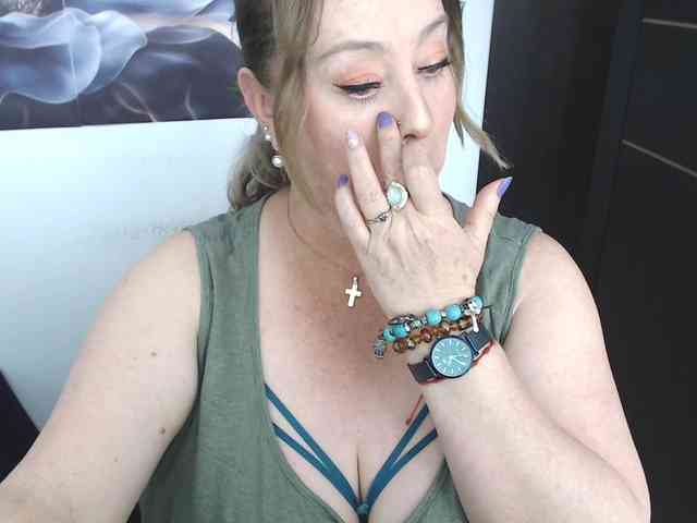 Modelo: sweetsalo