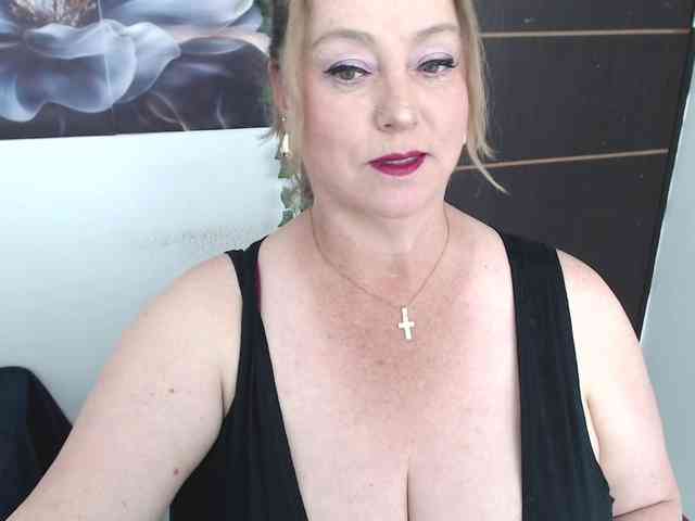sweetsalo webcam
