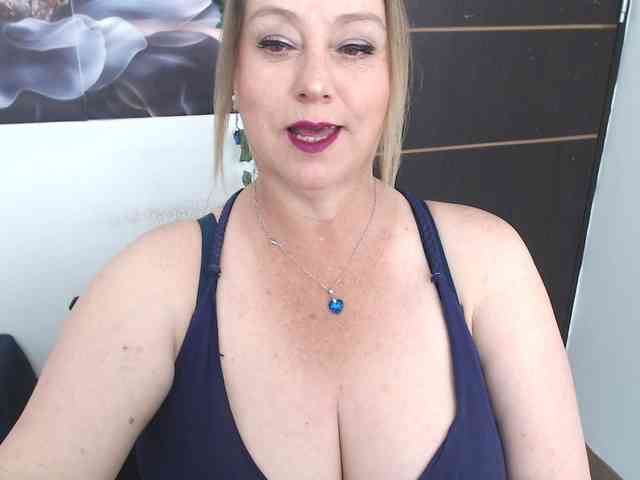 sweetsalo webcam