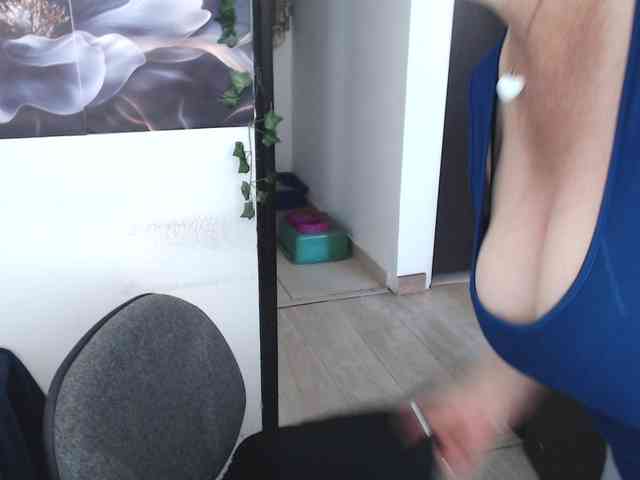 sweetsalo webcam
