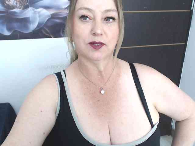sweetsalo webcam