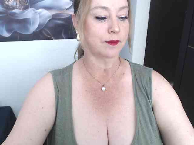 Modelo: sweetsalo