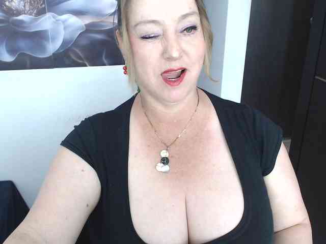 sweetsalo webcam
