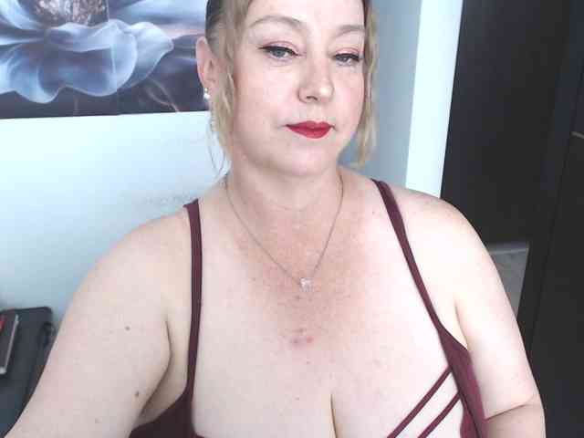Modelo: sweetsalo