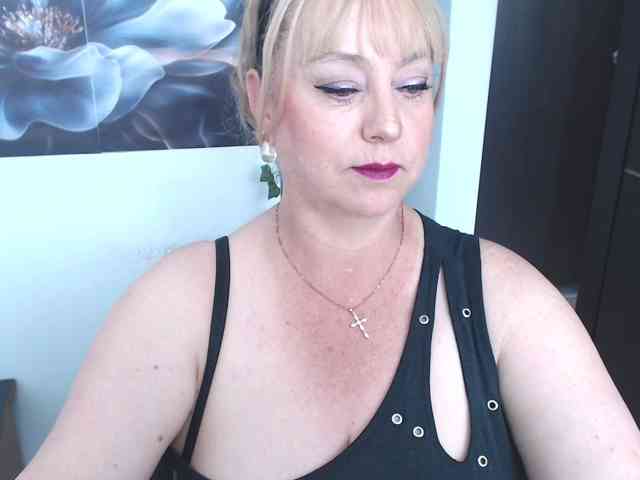 sweetsalo webcam