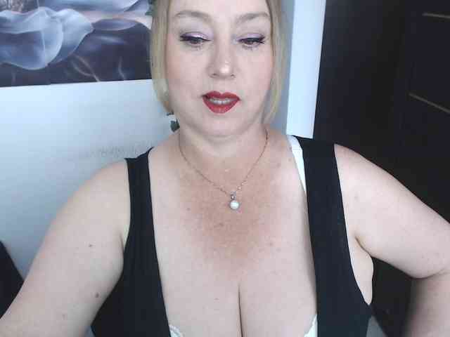 sweetsalo webcam