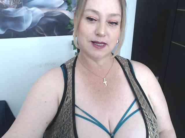 sweetsalo webcam