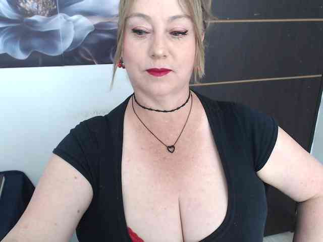 sweetsalo webcam