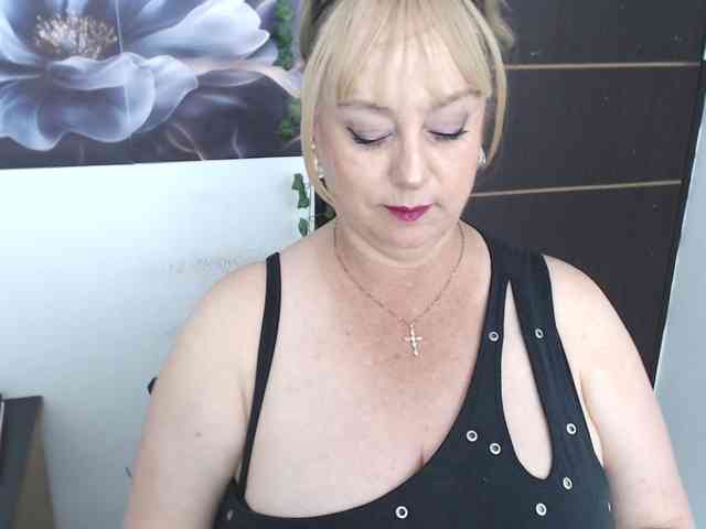 sweetsalo webcam
