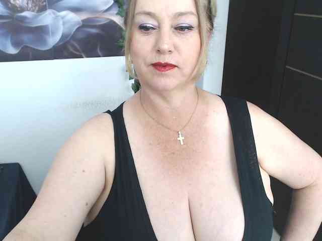 Modelo: sweetsalo