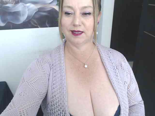 sweetsalo webcam