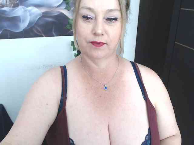 sweetsalo webcam