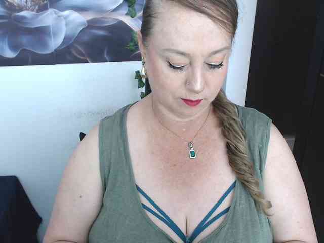 sweetsalo webcam