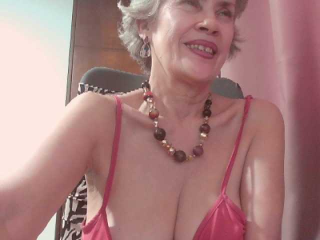belleblondx live cam on BongaCams