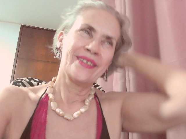 belleblondx live cam on BongaCams