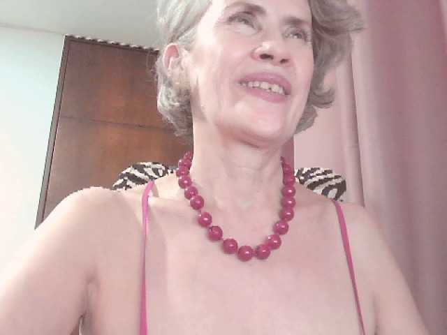 belleblondx live cam on BongaCams
