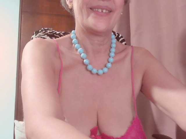 belleblondx live cam on BongaCams