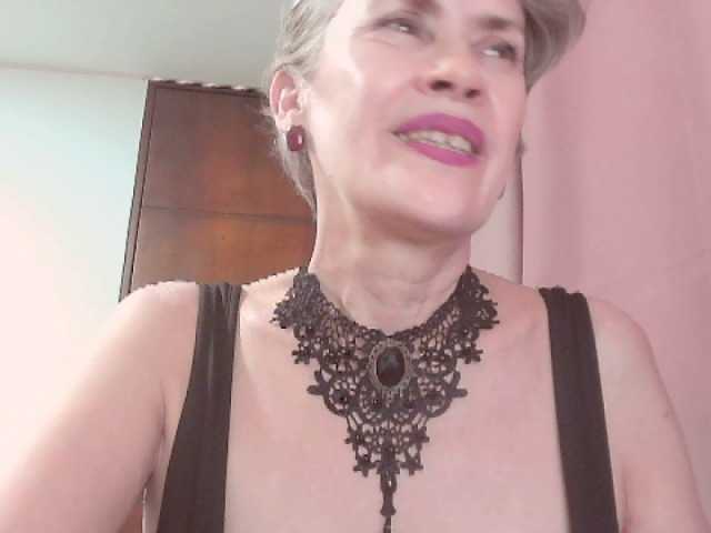 belleblondx live cam on BongaCams