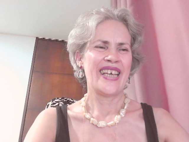 belleblondx live cam