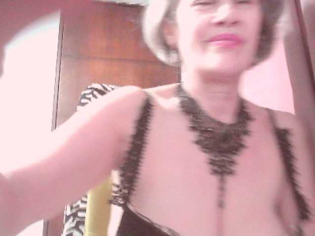 belleblondx