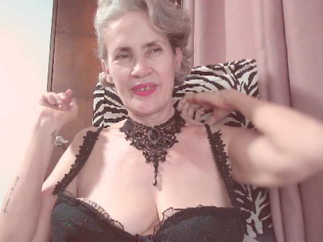 belleblondx