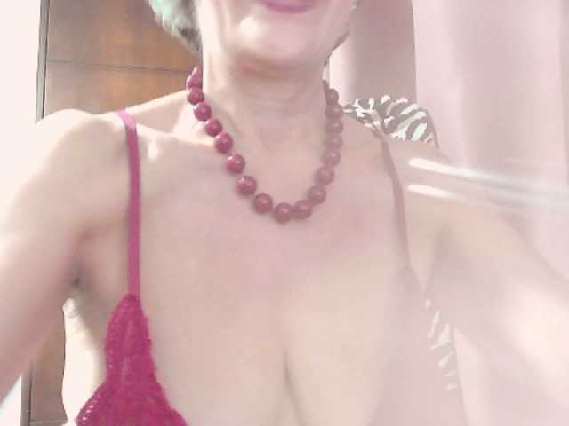 belleblondx live cam on BongaCams