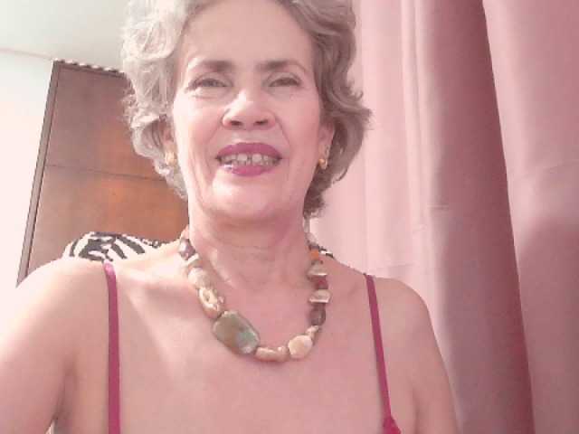 belleblondx live cam on BongaCams