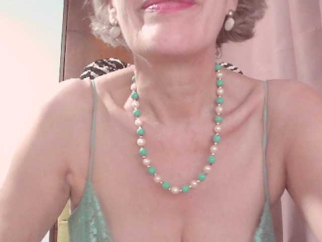 belleblondx, en vivo ahora en BongaCams