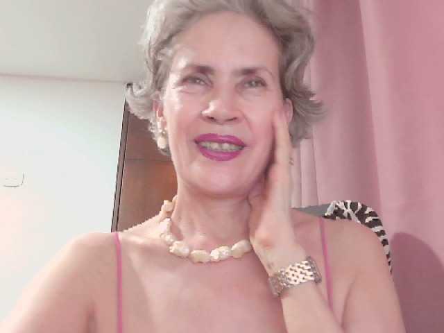 belleblondx live cam on BongaCams