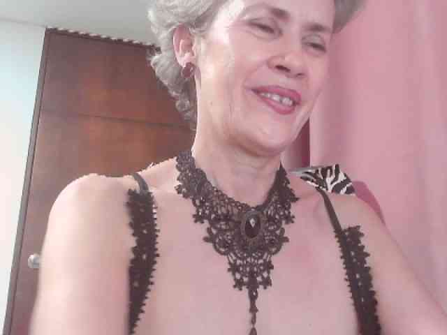 belleblondx webcam