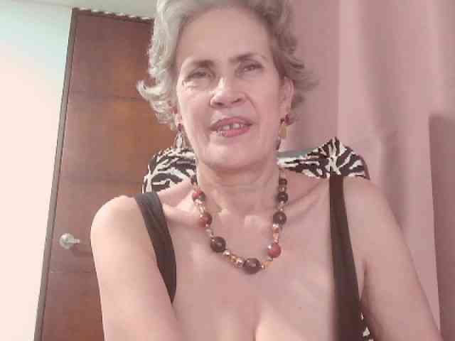 belleblondx webcam