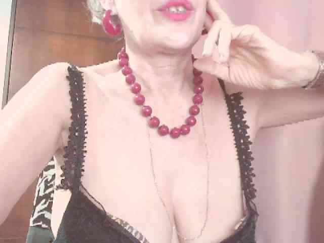 belleblondx webcam