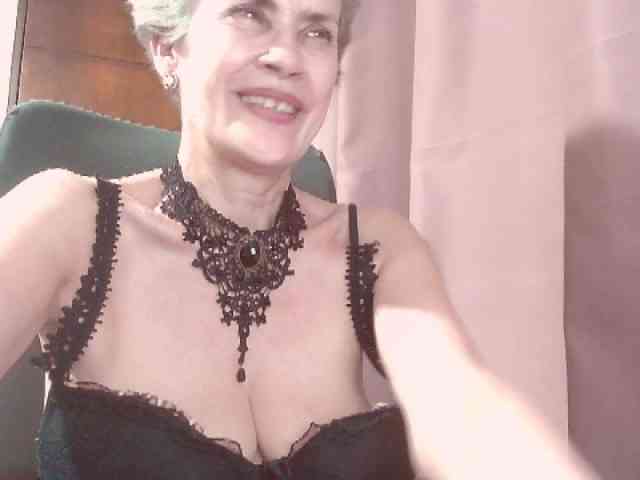 belleblondx webcam