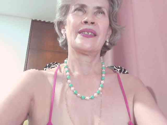 belleblondx webcam