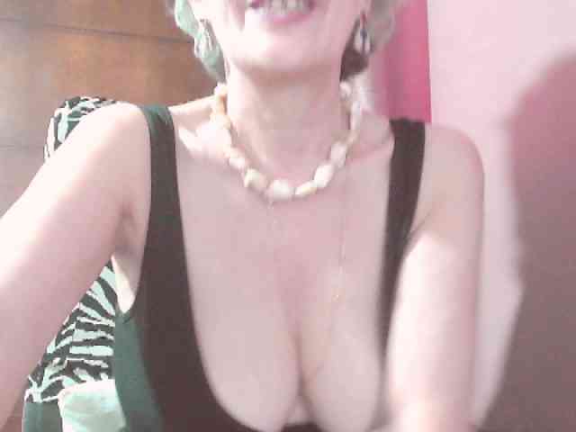 belleblondx webcam