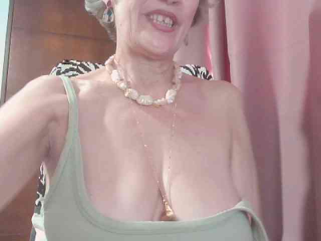belleblondx webcam
