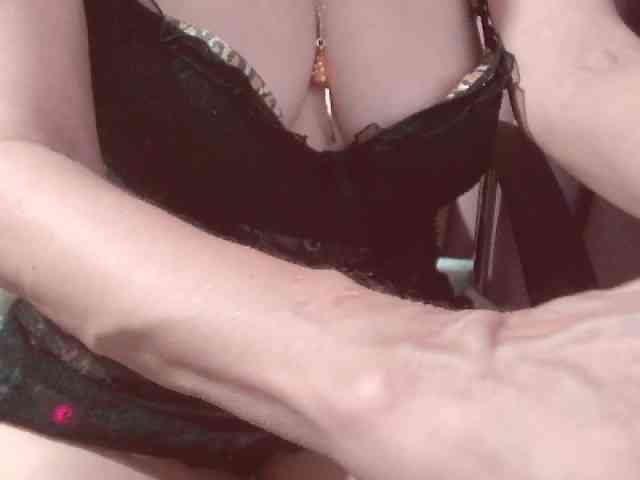 belleblondx Live Webcam on BongaCams